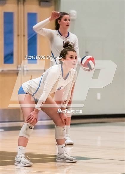Thumbnail 3 in St. Ignatius vs. Sacred Heart Cathedral Preparatory (CIF-CCS Open Div. Championship) photogallery.