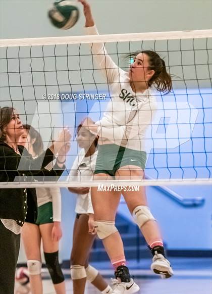 Thumbnail 3 in St. Ignatius vs. Sacred Heart Cathedral Preparatory (CIF-CCS Open Div. Championship) photogallery.