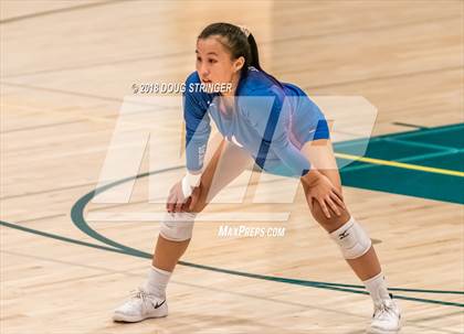 Thumbnail 3 in St. Ignatius vs. Sacred Heart Cathedral Preparatory (CIF-CCS Open Div. Championship) photogallery.