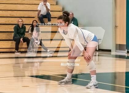 Thumbnail 2 in St. Ignatius vs. Sacred Heart Cathedral Preparatory (CIF-CCS Open Div. Championship) photogallery.