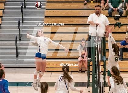 Thumbnail 2 in St. Ignatius vs. Sacred Heart Cathedral Preparatory (CIF-CCS Open Div. Championship) photogallery.