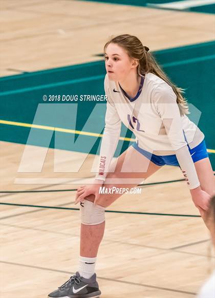 Thumbnail 1 in St. Ignatius vs. Sacred Heart Cathedral Preparatory (CIF-CCS Open Div. Championship) photogallery.