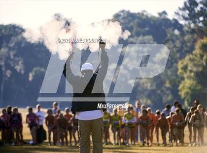 Thumbnail 2 in FHSAA 4A Region 1 Final photogallery.