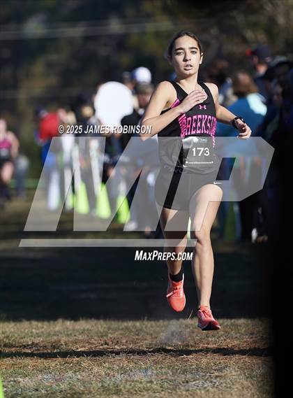 Thumbnail 3 in FHSAA 4A Region 1 Final photogallery.