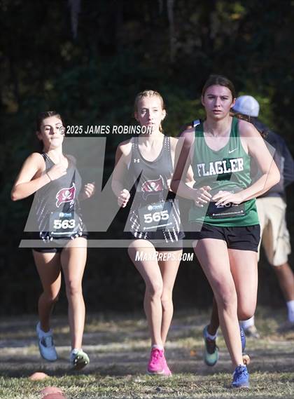 Thumbnail 3 in FHSAA 4A Region 1 Final photogallery.