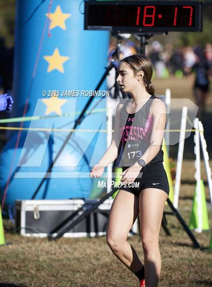 Thumbnail 1 in FHSAA 4A Region 1 Final photogallery.