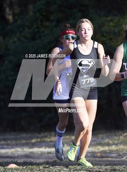 Thumbnail 1 in FHSAA 4A Region 1 Final photogallery.