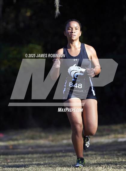 Thumbnail 3 in FHSAA 4A Region 1 Final photogallery.