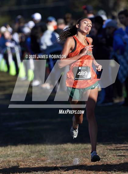 Thumbnail 1 in FHSAA 4A Region 1 Final photogallery.