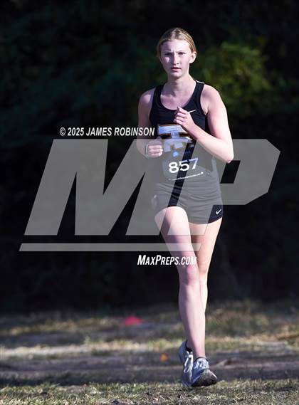 Thumbnail 2 in FHSAA 4A Region 1 Final photogallery.