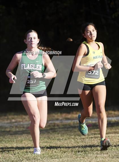 Thumbnail 3 in FHSAA 4A Region 1 Final photogallery.