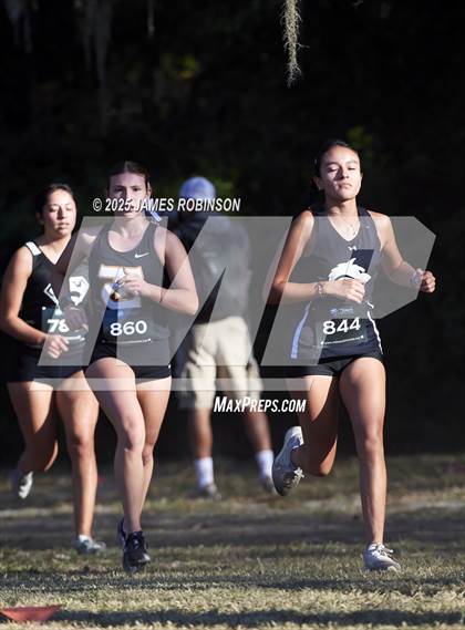Thumbnail 2 in FHSAA 4A Region 1 Final photogallery.