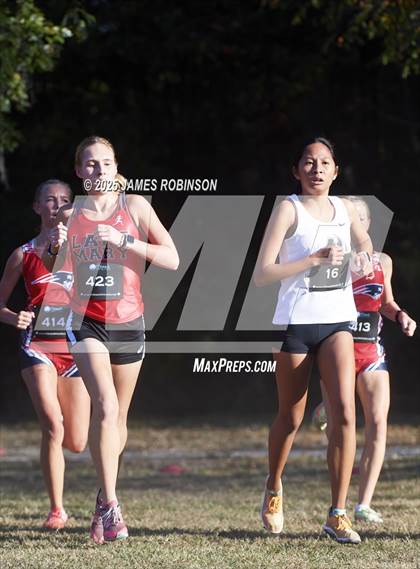 Thumbnail 3 in FHSAA 4A Region 1 Final photogallery.