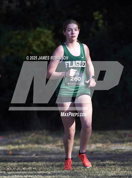 Thumbnail 3 in FHSAA 4A Region 1 Final photogallery.