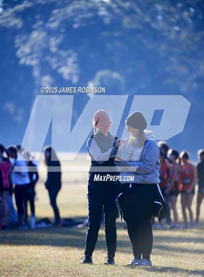 Thumbnail 1 in FHSAA 4A Region 1 Final photogallery.