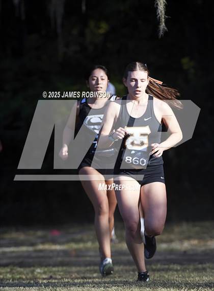 Thumbnail 1 in FHSAA 4A Region 1 Final photogallery.