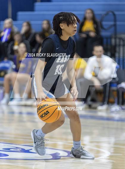 Thumbnail 2 in Belleville East vs Carlyle (Columbia Tip Off Tournament) photogallery.