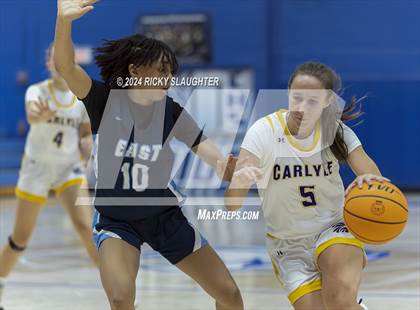 Thumbnail 3 in Belleville East vs Carlyle (Columbia Tip Off Tournament) photogallery.