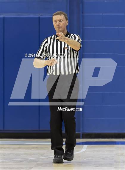 Thumbnail 1 in Belleville East vs Carlyle (Columbia Tip Off Tournament) photogallery.