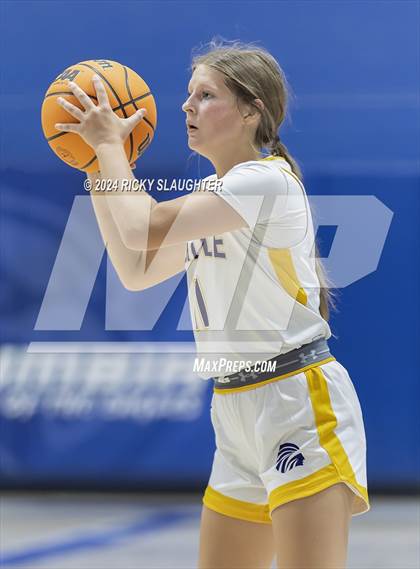 Thumbnail 2 in Belleville East vs Carlyle (Columbia Tip Off Tournament) photogallery.