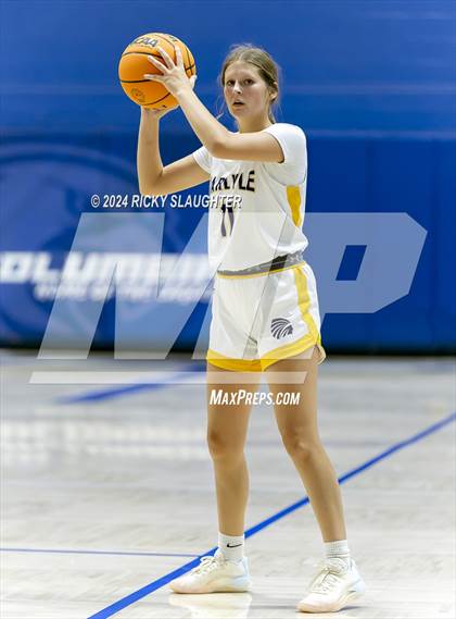 Thumbnail 3 in Belleville East vs Carlyle (Columbia Tip Off Tournament) photogallery.
