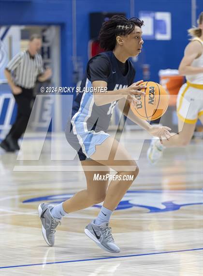 Thumbnail 3 in Belleville East vs Carlyle (Columbia Tip Off Tournament) photogallery.