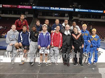 Thumbnail 2 in CIF State Boys Wrestling Championships (Awards) photogallery.