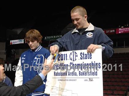 Thumbnail 2 in CIF State Boys Wrestling Championships (Awards) photogallery.