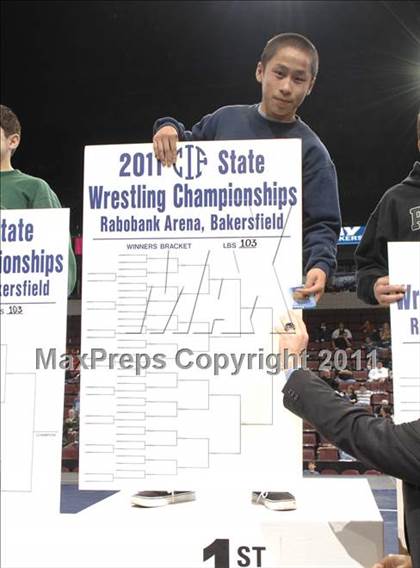 Thumbnail 1 in CIF State Boys Wrestling Championships (Awards) photogallery.