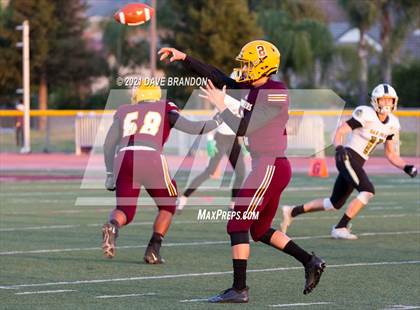 Thumbnail 3 in Oak Park @ Simi Valley photogallery.