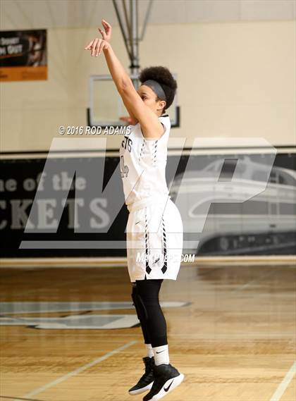Thumbnail 1 in Grand Island @ Lincoln Northeast photogallery.