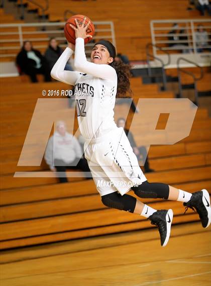 Thumbnail 1 in Grand Island @ Lincoln Northeast photogallery.