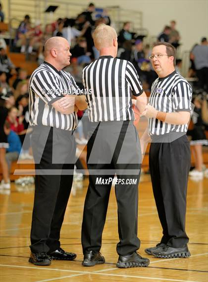 Thumbnail 2 in Grand Island @ Lincoln Northeast photogallery.