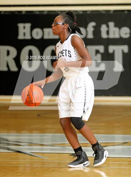 Thumbnail 1 in Grand Island @ Lincoln Northeast photogallery.