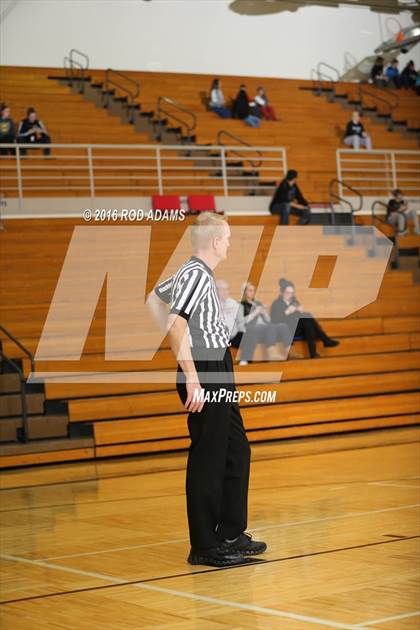 Thumbnail 2 in Grand Island @ Lincoln Northeast photogallery.
