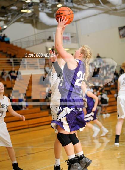 Thumbnail 3 in Grand Island @ Lincoln Northeast photogallery.
