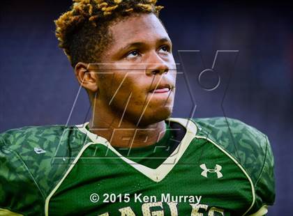 Thumbnail 2 in North Shore vs Cypress Falls (UIL 6A Regional Playoff) photogallery.