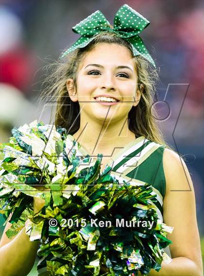 Thumbnail 2 in North Shore vs Cypress Falls (UIL 6A Regional Playoff) photogallery.