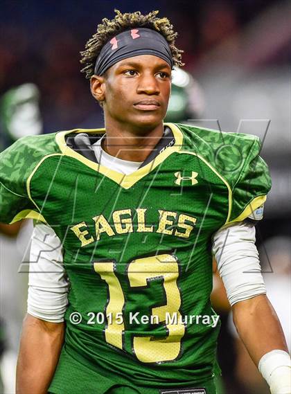 Thumbnail 2 in North Shore vs Cypress Falls (UIL 6A Regional Playoff) photogallery.