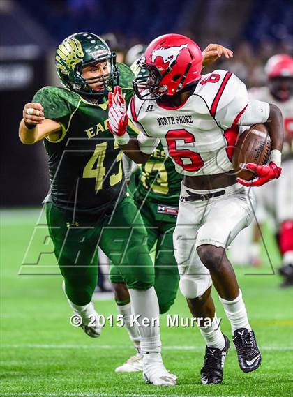 Thumbnail 1 in North Shore vs Cypress Falls (UIL 6A Regional Playoff) photogallery.