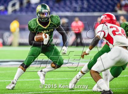 Thumbnail 1 in North Shore vs Cypress Falls (UIL 6A Regional Playoff) photogallery.