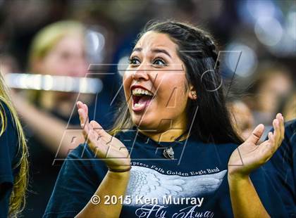 Thumbnail 2 in North Shore vs Cypress Falls (UIL 6A Regional Playoff) photogallery.