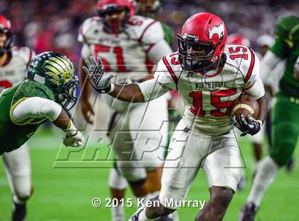 Thumbnail 2 in North Shore vs Cypress Falls (UIL 6A Regional Playoff) photogallery.