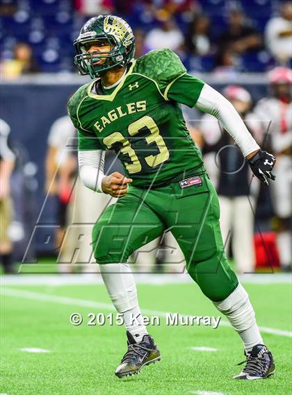 Thumbnail 3 in North Shore vs Cypress Falls (UIL 6A Regional Playoff) photogallery.