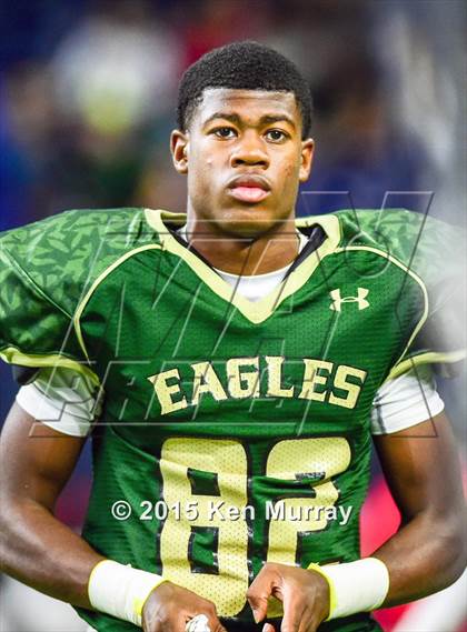 Thumbnail 3 in North Shore vs Cypress Falls (UIL 6A Regional Playoff) photogallery.