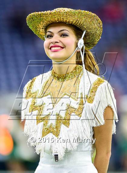 Thumbnail 2 in North Shore vs Cypress Falls (UIL 6A Regional Playoff) photogallery.