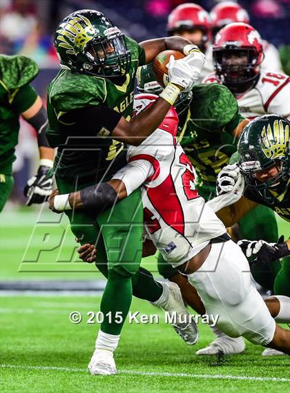 Thumbnail 1 in North Shore vs Cypress Falls (UIL 6A Regional Playoff) photogallery.