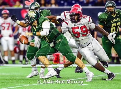 Thumbnail 1 in North Shore vs Cypress Falls (UIL 6A Regional Playoff) photogallery.