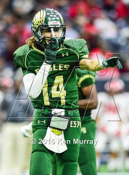 Thumbnail 1 in North Shore vs Cypress Falls (UIL 6A Regional Playoff) photogallery.