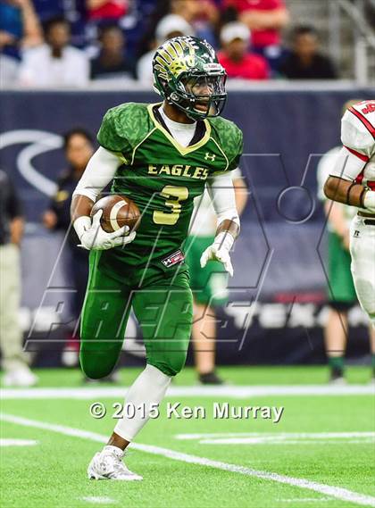 Thumbnail 1 in North Shore vs Cypress Falls (UIL 6A Regional Playoff) photogallery.
